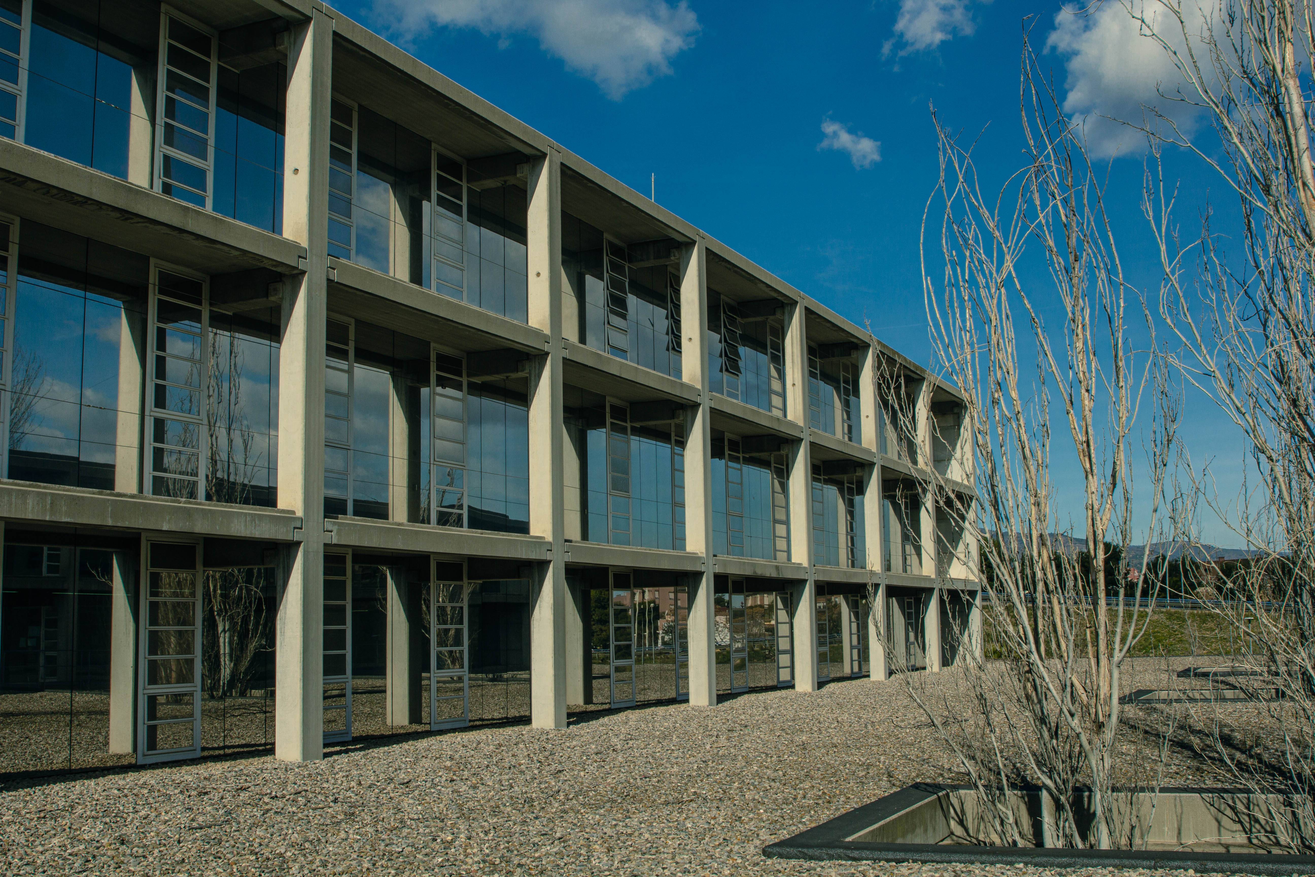 Universidad Rovira y Virgili Ventana Hervent