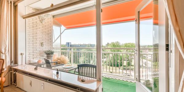 Tipos de toldos: ¿Cuál es el mejor para mi terraza?