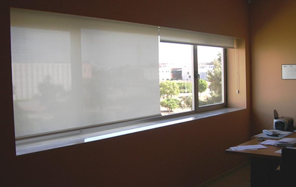 Oficinas Fulton cortinas enrollables